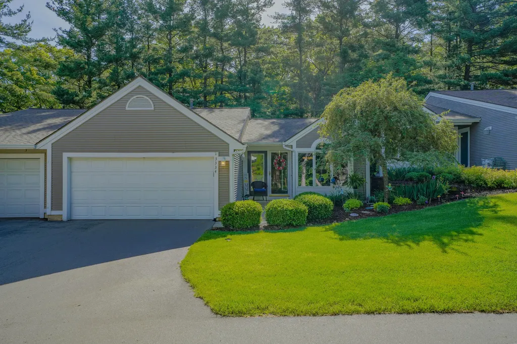 3334 Woodwind Drive NE Plainfield Charter Township MI 49525