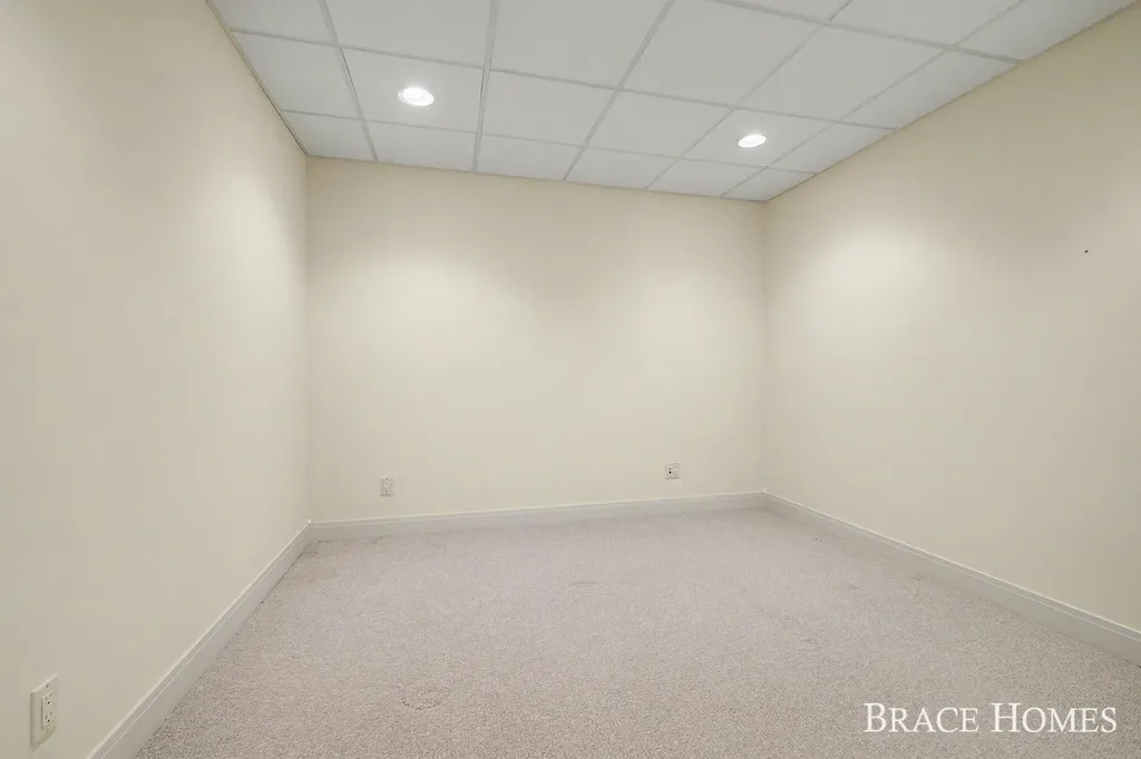 4470 Oak Arbor Drive NE Plainfield Charter Township MI 49525