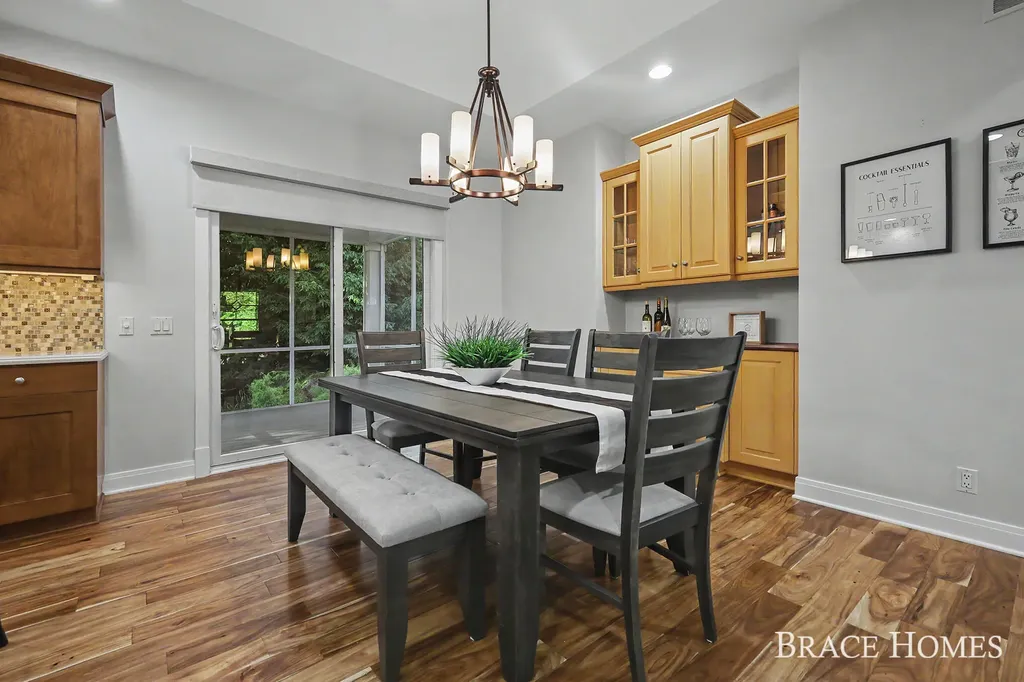 4470 Oak Arbor Drive NE Plainfield Charter Township MI 49525