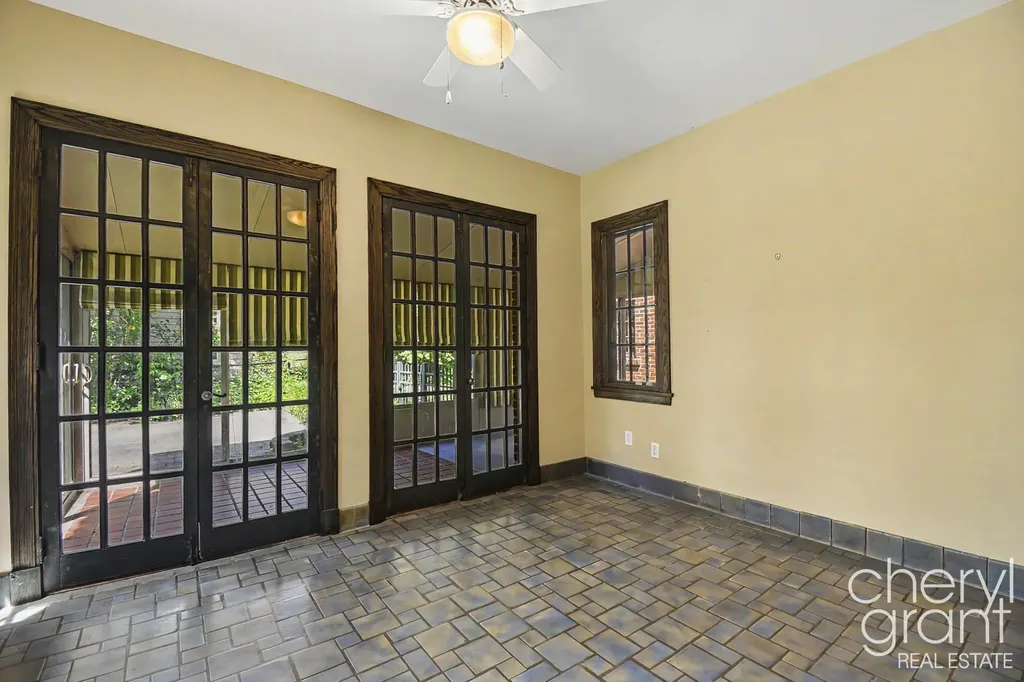 1139 Cadillac Drive SE Grand Rapids City MI 49506