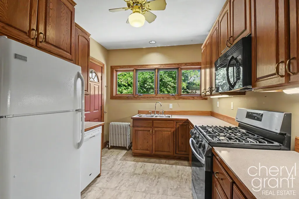 1139 Cadillac Drive SE Grand Rapids City MI 49506