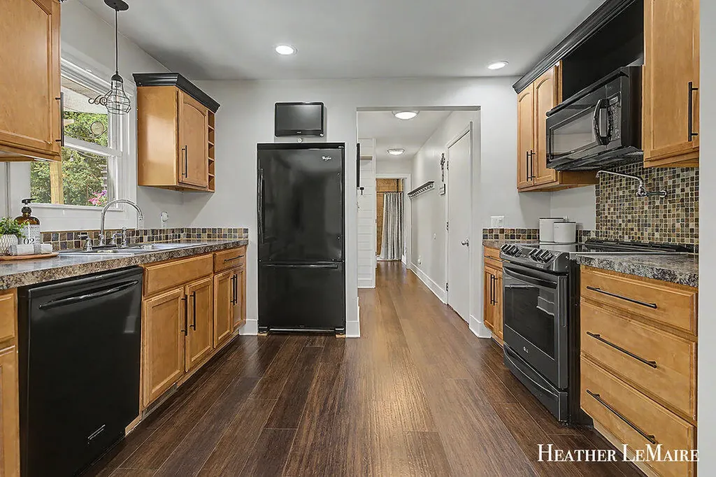 3942 Byron Road Jamestown Charter Township MI 49426