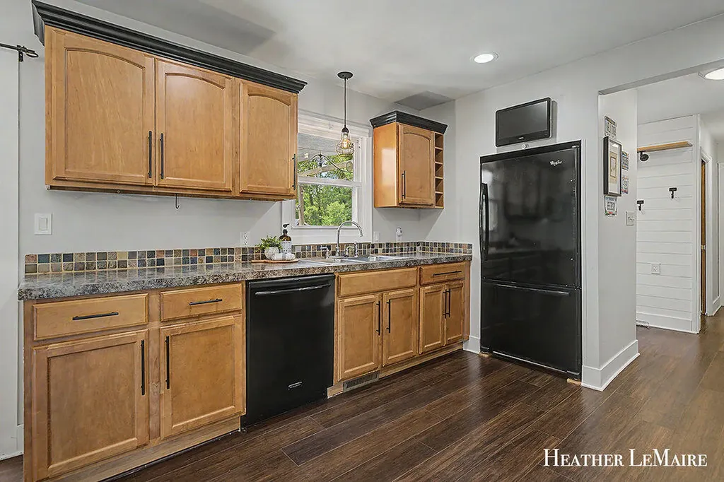 3942 Byron Road Jamestown Charter Township MI 49426