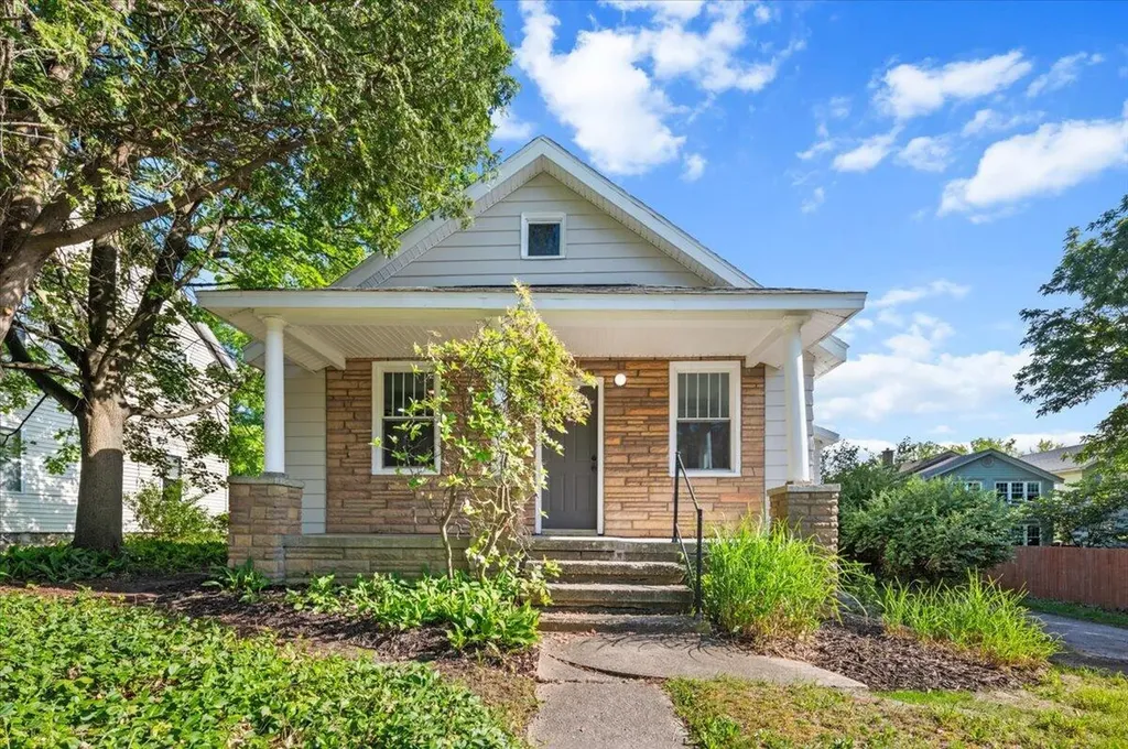 710 Leonard Street NE Grand Rapids City MI 49503