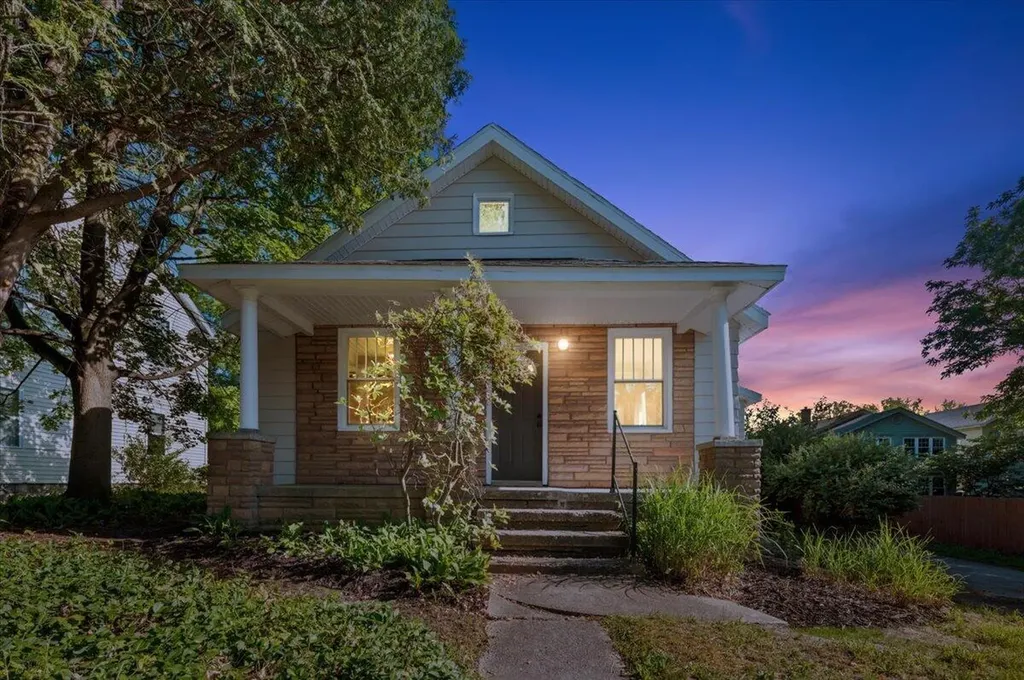 710 Leonard Street NE Grand Rapids City MI 49503