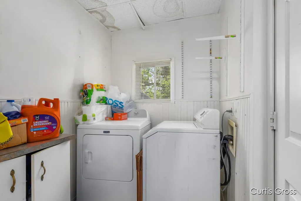 616 Pine Avenue NW Grand Rapids City MI 49504