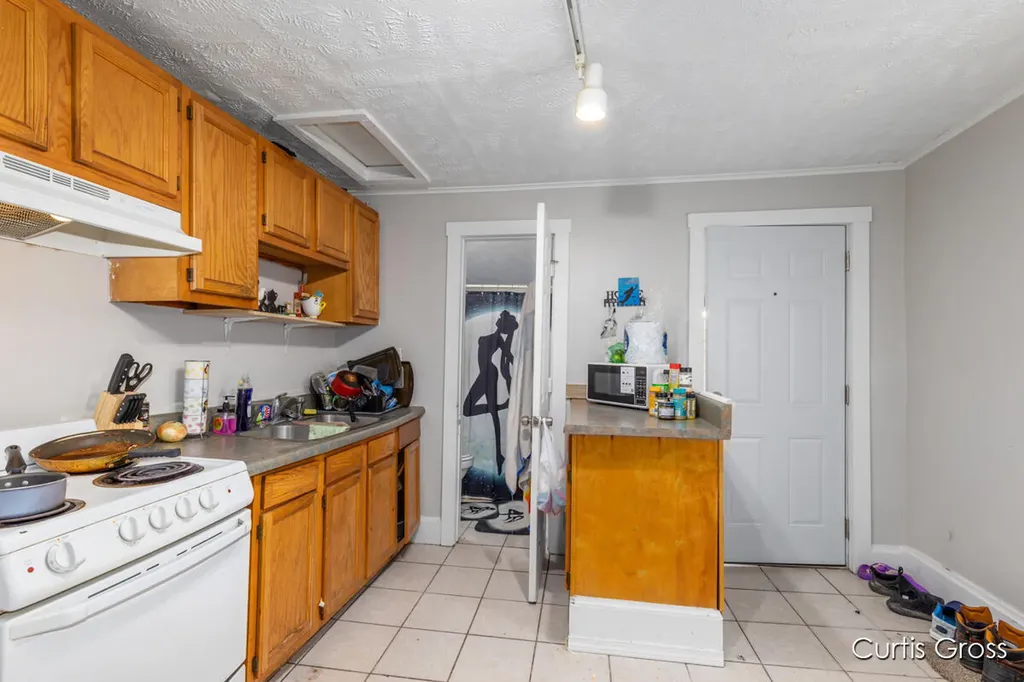 616 Pine Avenue NW Grand Rapids City MI 49504
