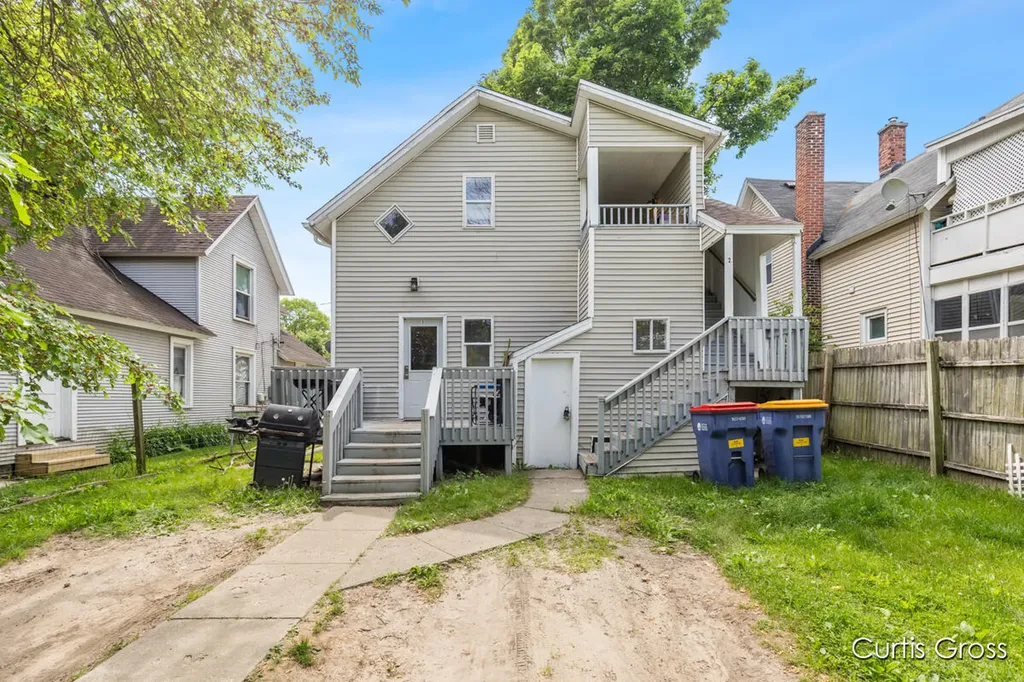 616 Pine Avenue NW Grand Rapids City MI 49504