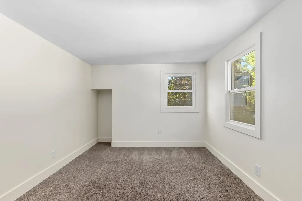 1813 Blandford Avenue SW Wyoming City MI 49519