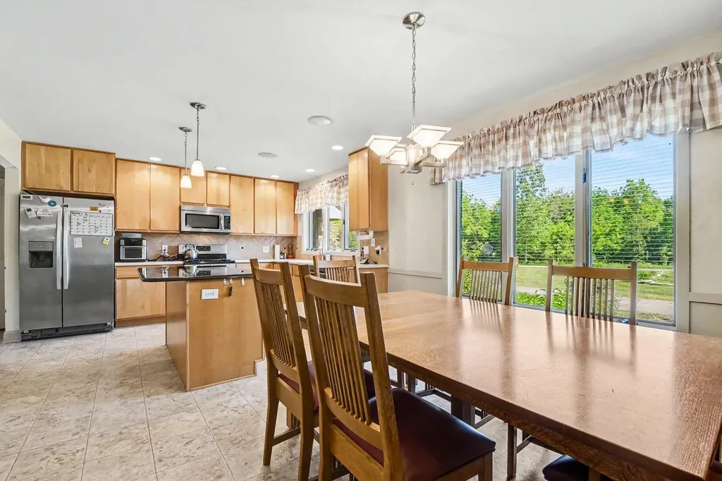 2574 Buttrick Avenue SE Cascade Charter Township MI 49301