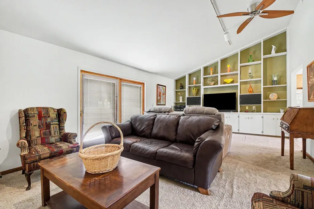 2574 Buttrick Avenue SE Cascade Charter Township MI 49301