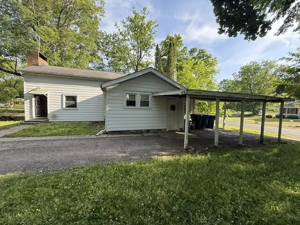 3908 Grand Prairie Road Kalamazoo Charter Township MI 49006