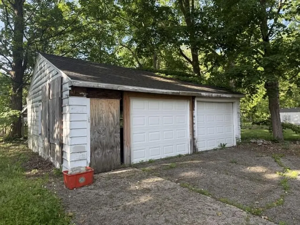 3908 Grand Prairie Road Kalamazoo Charter Township MI 49006