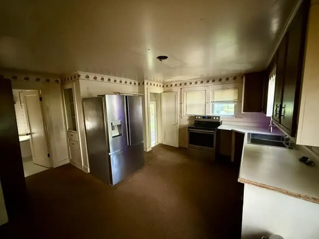 3908 Grand Prairie Road Kalamazoo Charter Township MI 49006