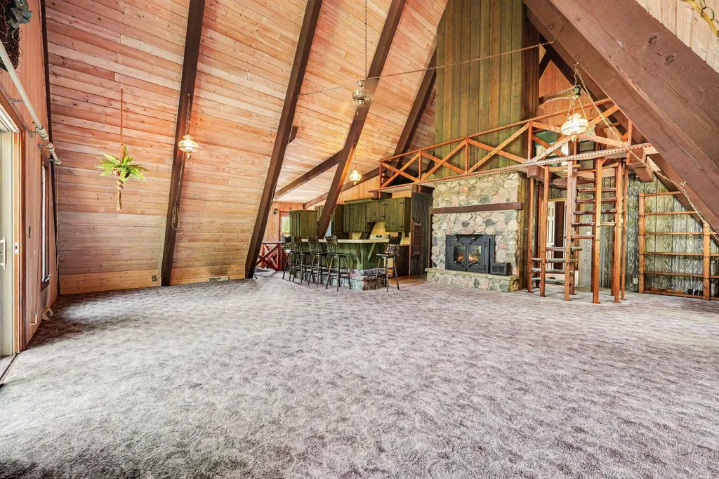 8855 Roosevelt Road Greenwood Township MI 49425