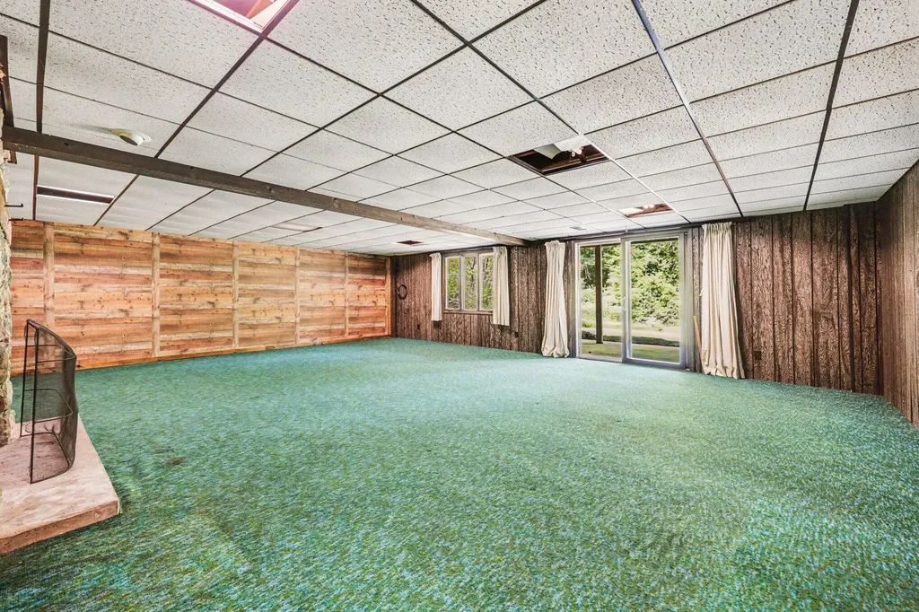 8855 Roosevelt Road Greenwood Township MI 49425