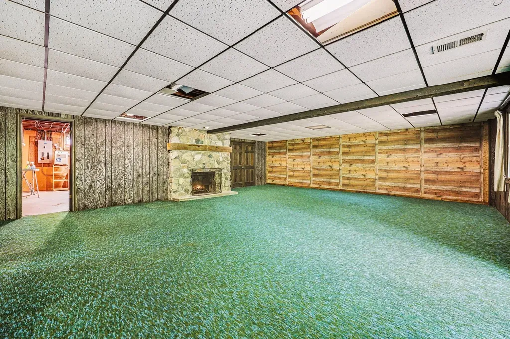 8855 Roosevelt Road Greenwood Township MI 49425