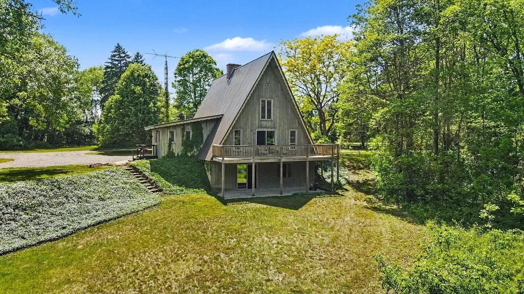 8855 Roosevelt Road Greenwood Township MI 49425