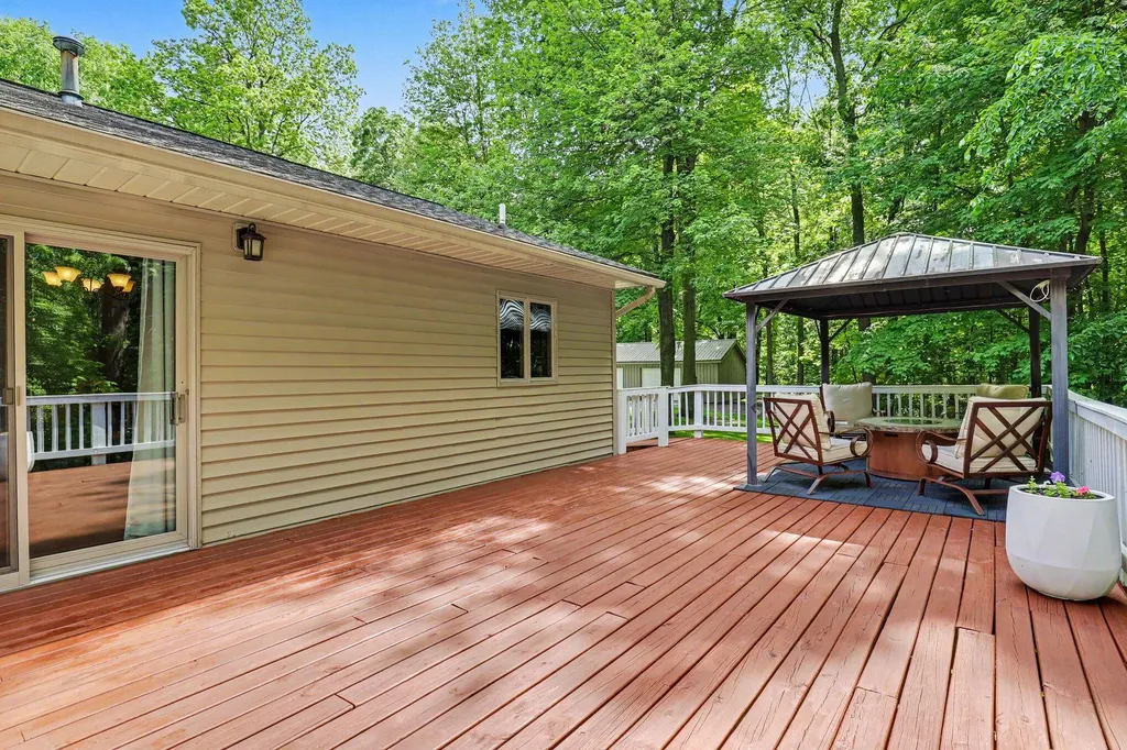 11024 W Peck Lake Road Boston Township MI 49331