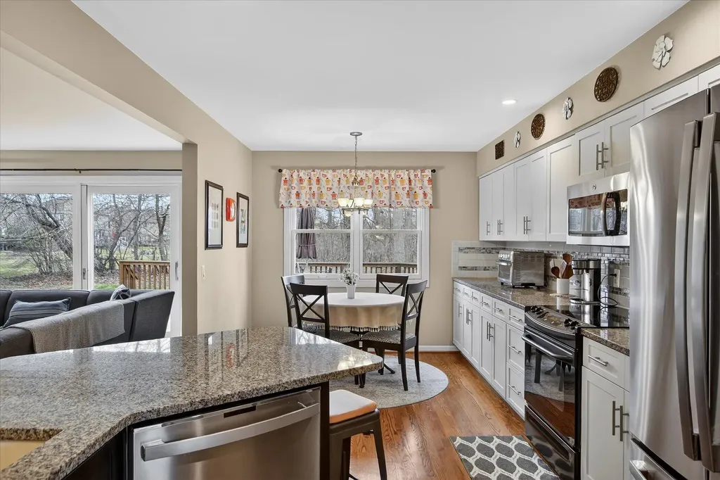 546 Parkland Drive Rochester Hills City MI 48307