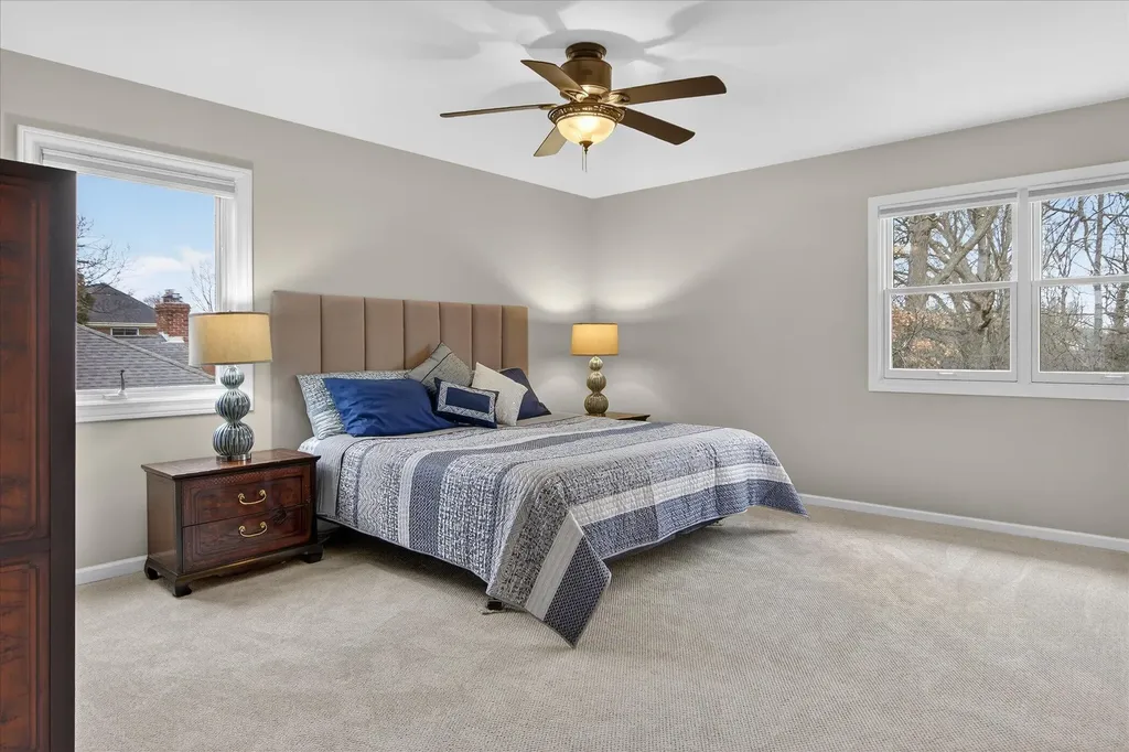 546 Parkland Drive Rochester Hills City MI 48307