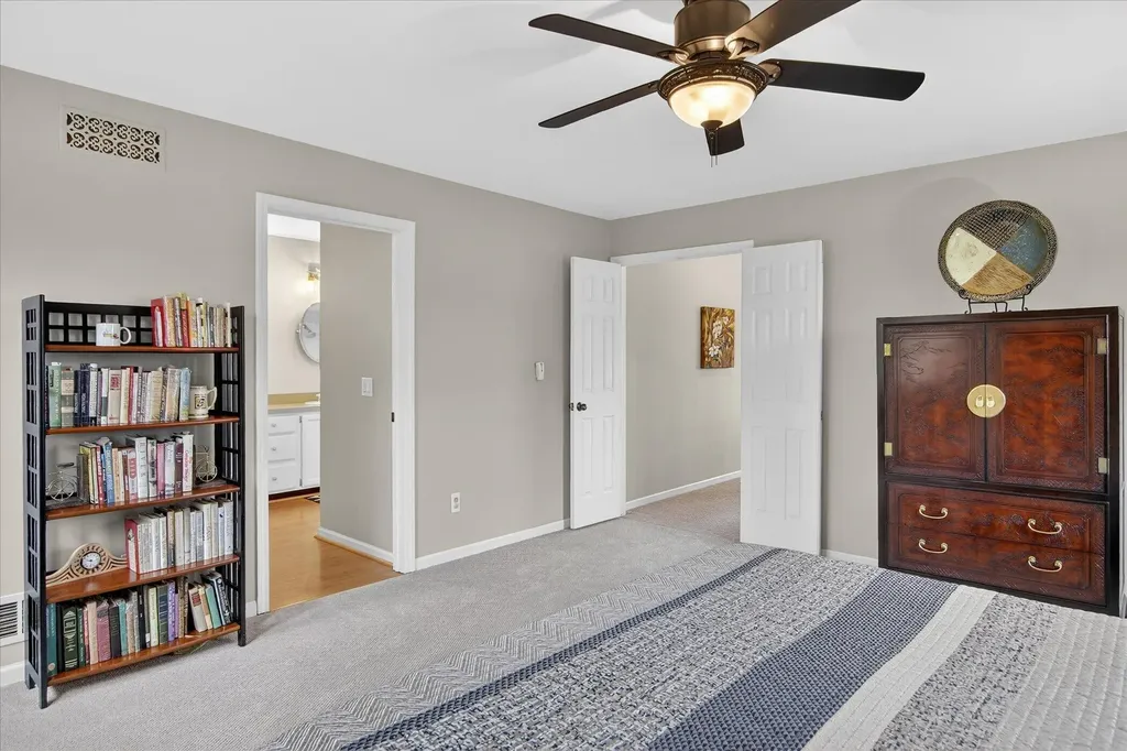 546 Parkland Drive Rochester Hills City MI 48307