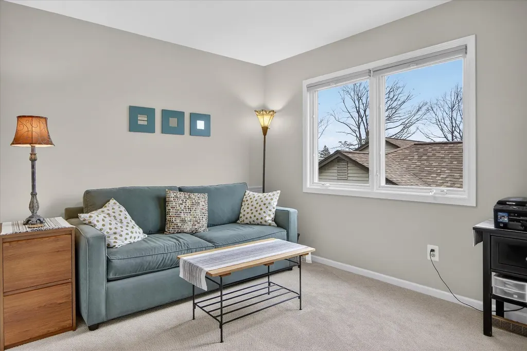 546 Parkland Drive Rochester Hills City MI 48307