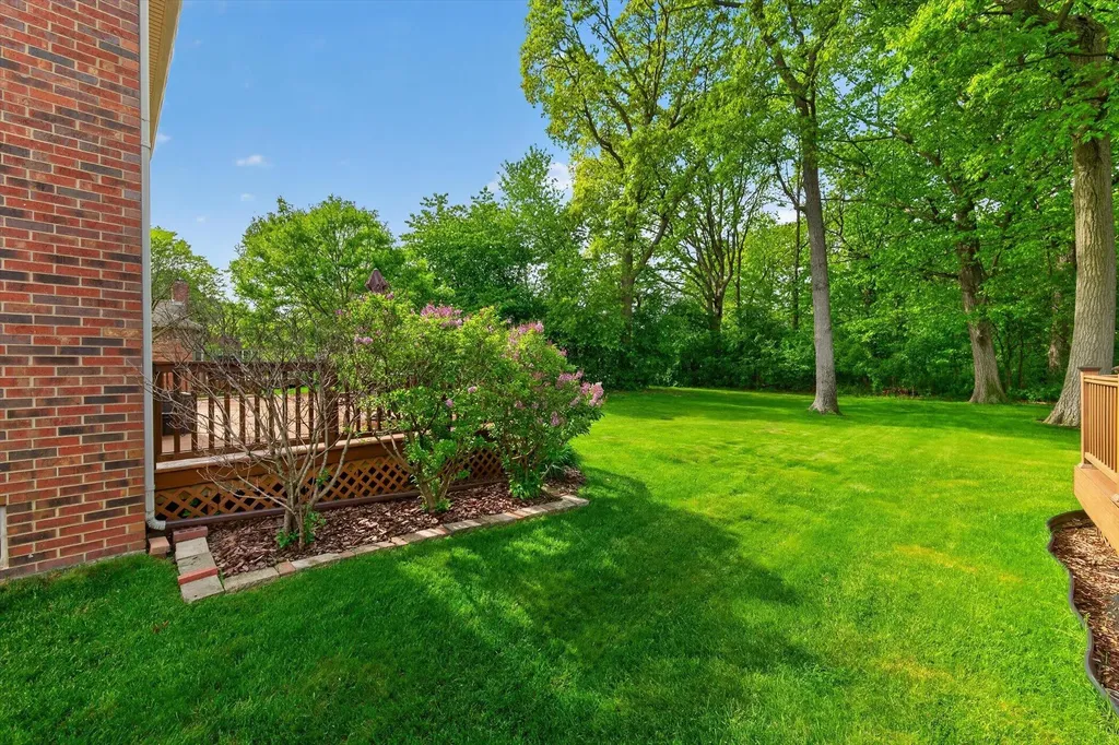 546 Parkland Drive Rochester Hills City MI 48307
