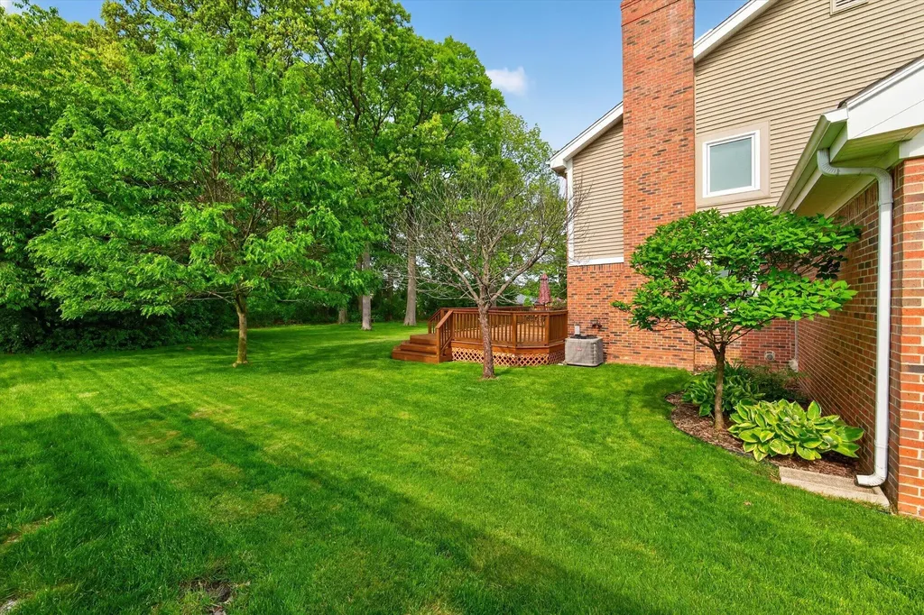 546 Parkland Drive Rochester Hills City MI 48307