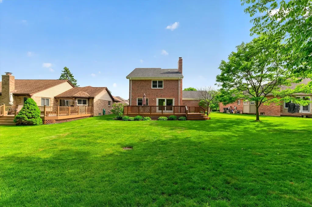 546 Parkland Drive Rochester Hills City MI 48307