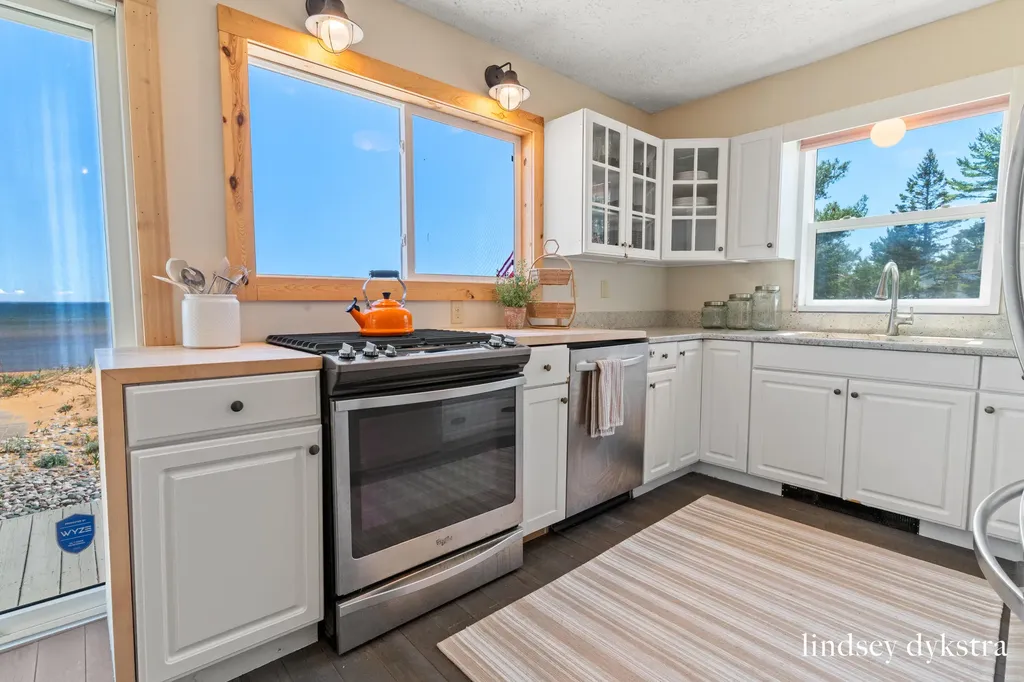 15718 N Blueberry Lane Whitefish Township MI 49768