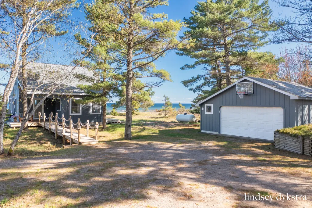 15718 N Blueberry Lane Whitefish Township MI 49768