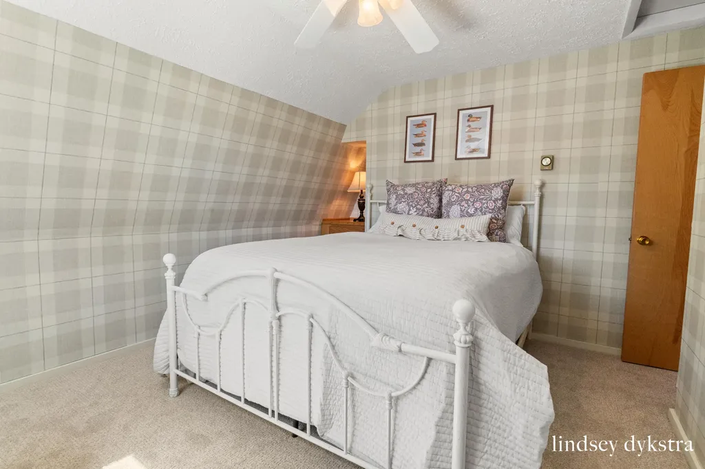 15718 N Blueberry Lane Whitefish Township MI 49768