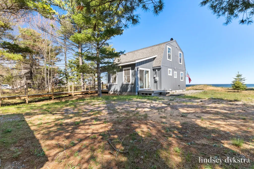 15718 N Blueberry Lane Whitefish Township MI 49768