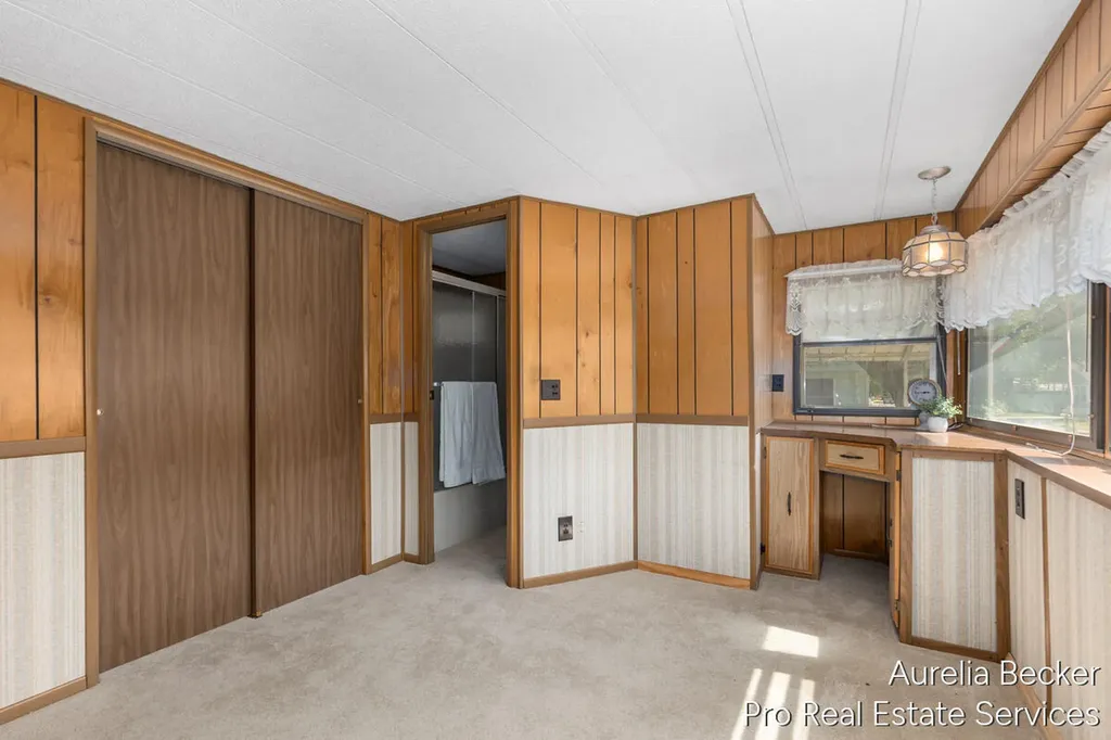 5720 Manistee Drive NE Plainfield Charter Township MI 49306