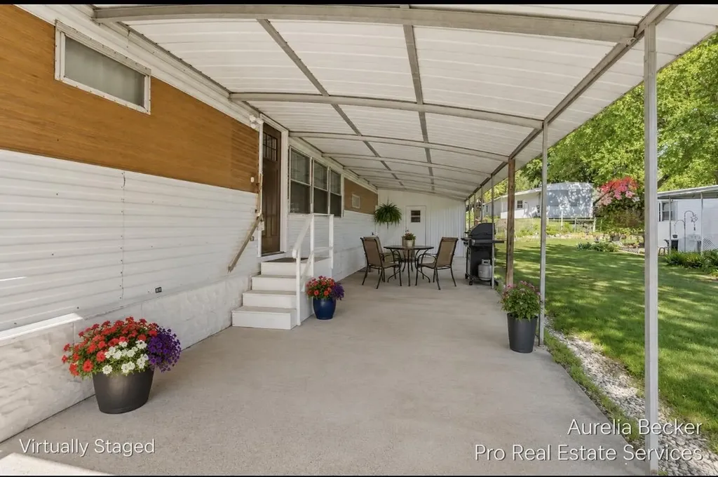 5720 Manistee Drive NE Plainfield Charter Township MI 49306