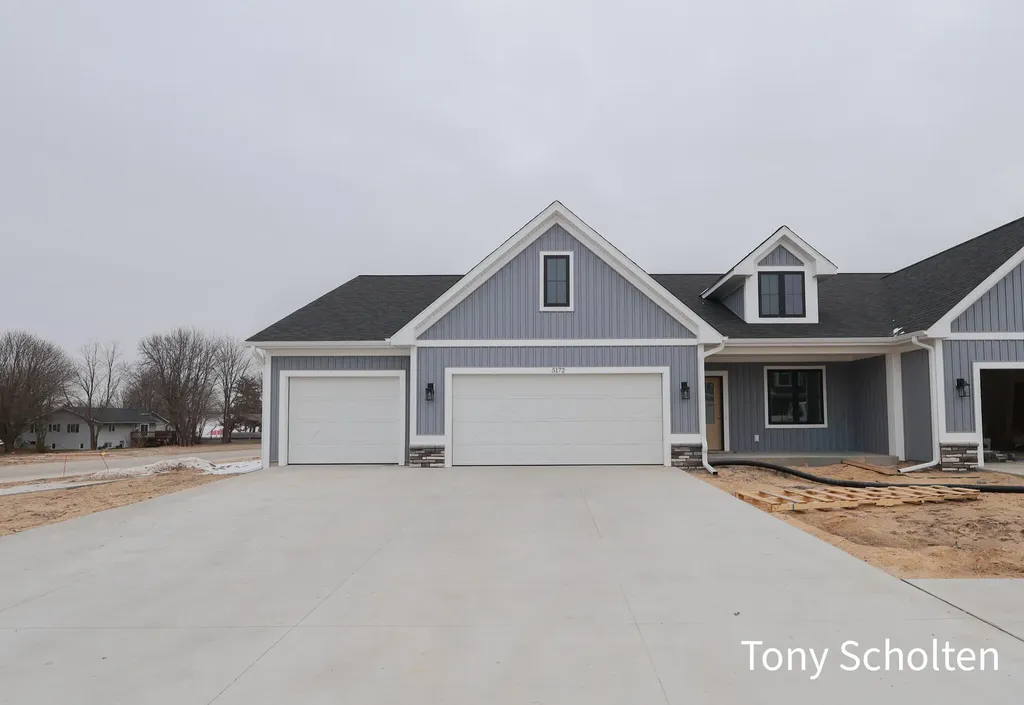6315 Blendon Woods Drive Blendon Township MI 49426