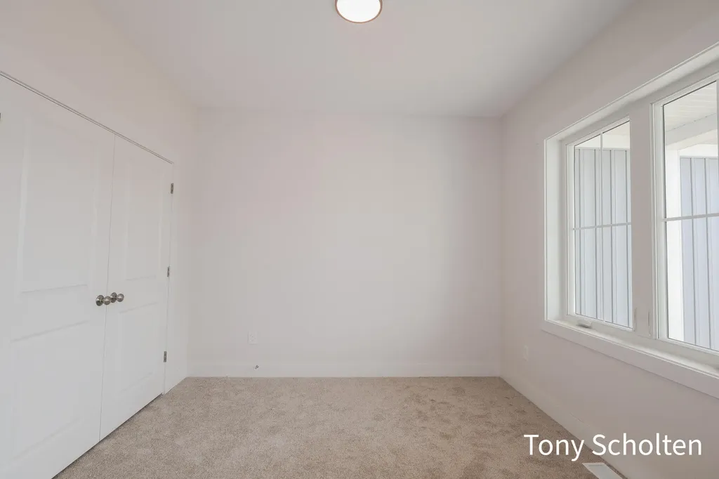 6315 Blendon Woods Drive Blendon Township MI 49426