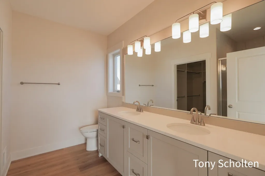 6315 Blendon Woods Drive Blendon Township MI 49426