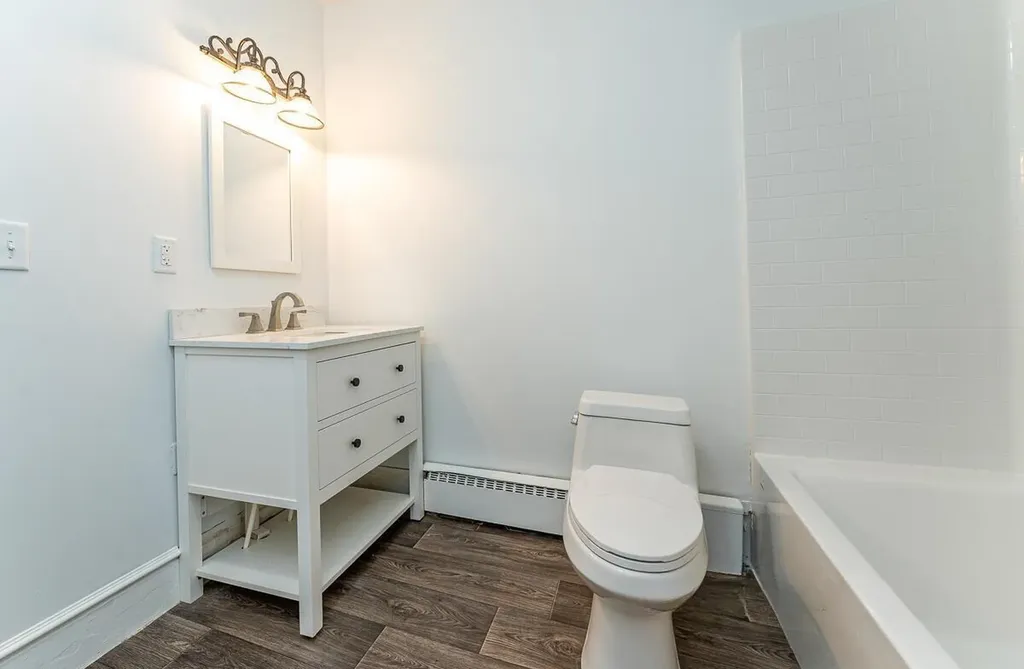 543 Leonard Street NE Grand Rapids City MI 49503