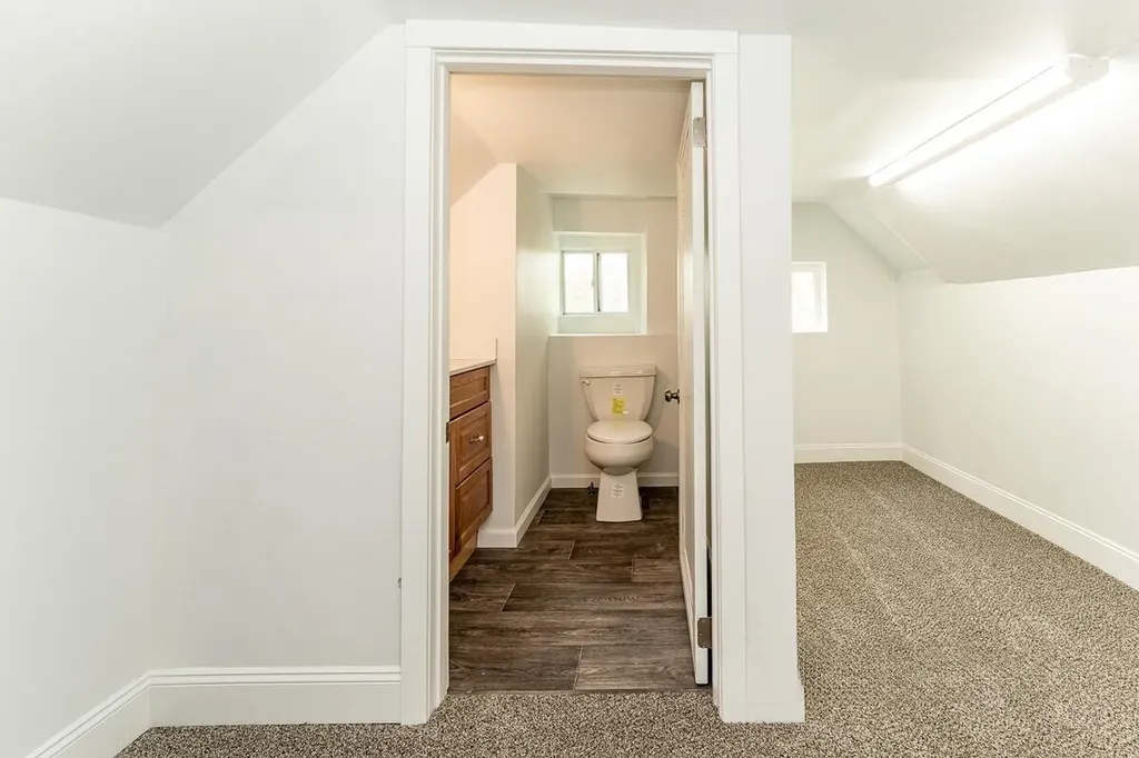 543 Leonard Street NE Grand Rapids City MI 49503