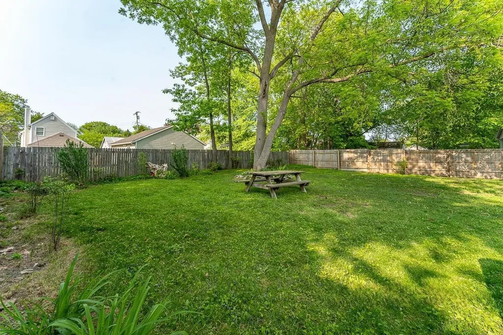 543 Leonard Street NE Grand Rapids City MI 49503
