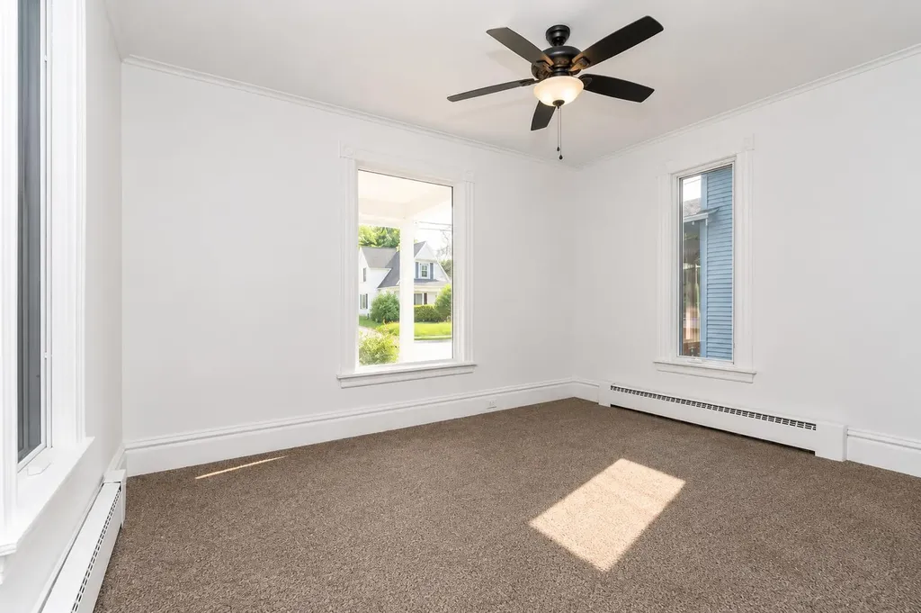 543 Leonard Street NE Grand Rapids City MI 49503