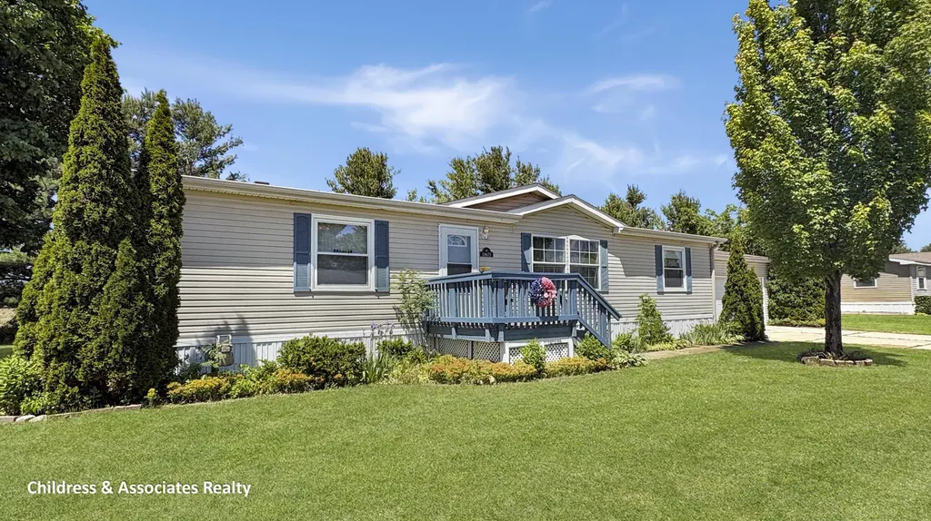 13675 Iris Lane Cedar Springs City MI 49319