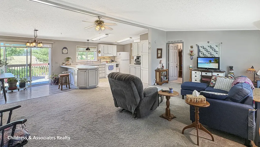 13675 Iris Lane Cedar Springs City MI 49319