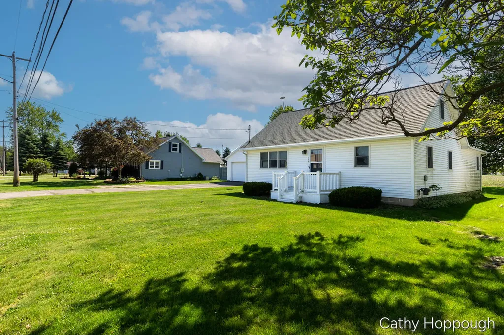 785 Washington Boulevard Lake Odessa Village MI 48849