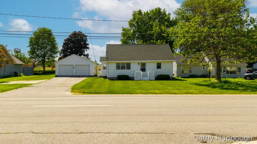 785 Washington Boulevard Lake Odessa Village MI 48849