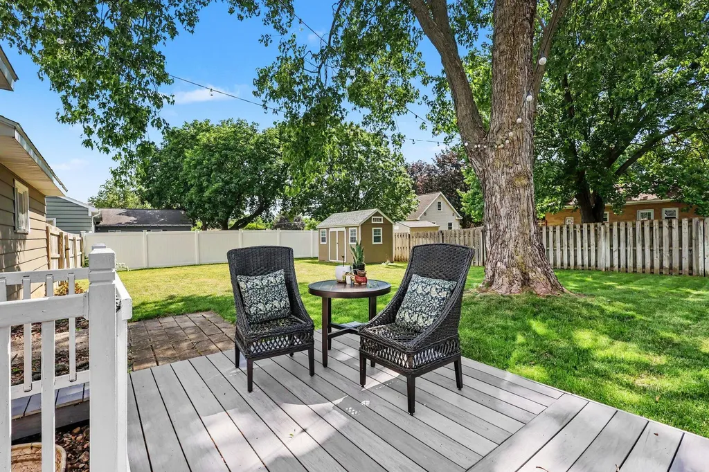 7407 Glendora Avenue Georgetown Charter Township MI 49428