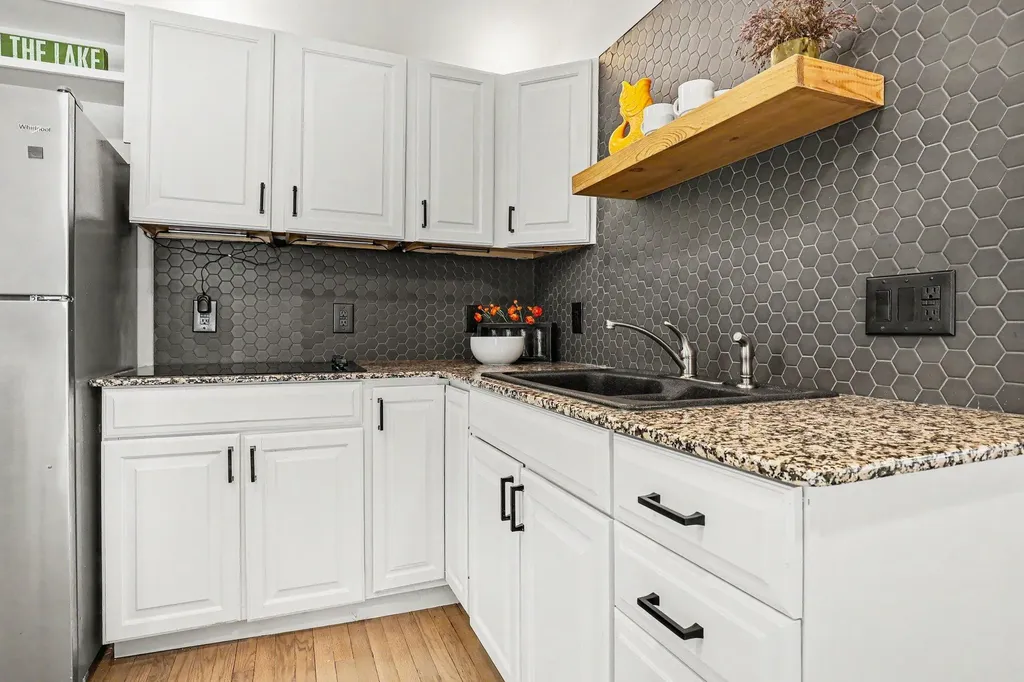 2329 Schimperle Drive NE Grand Rapids Charter Township MI 49525