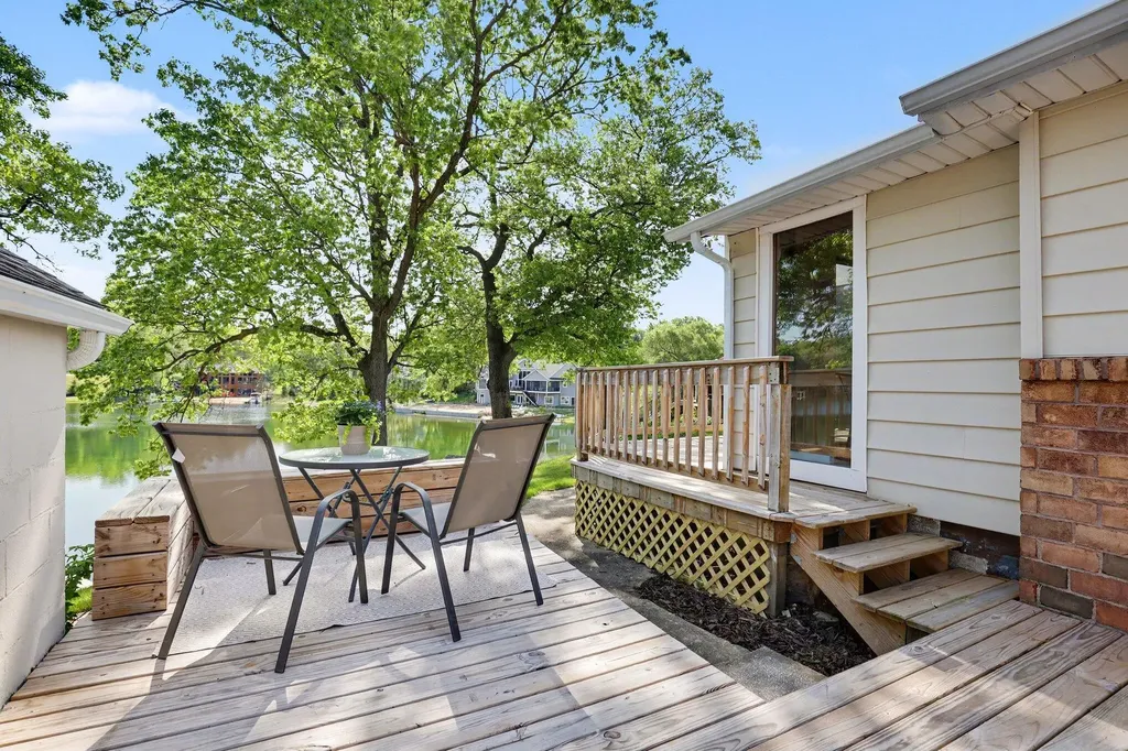 2329 Schimperle Drive NE Grand Rapids Charter Township MI 49525